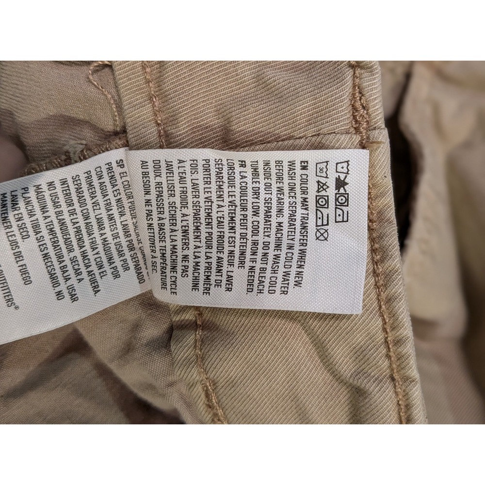 American Eagle Mens Flex Khaki Shorts Tan Distressed Raw Hem Size 33 - Picture 9 of 9